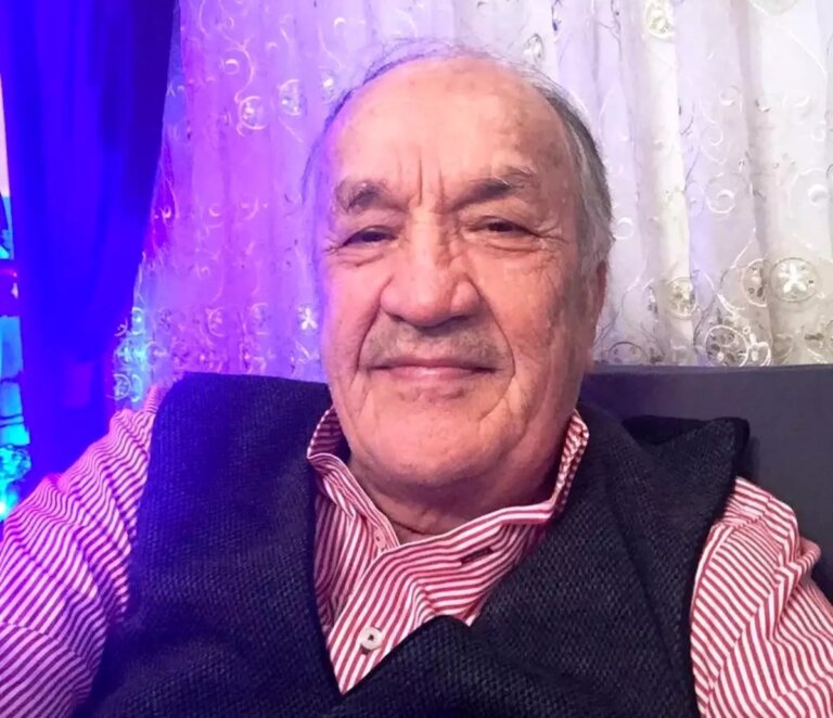 kutahyada-arazoz-ile-otomobil-carpisti-1-olu-1-yarali-hhQxiYdb.jpg